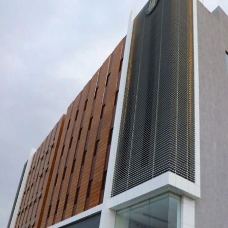قولدن سكوير طريق الرياض Golden Square Riyadh Road Khamis Mushait Exterior photo